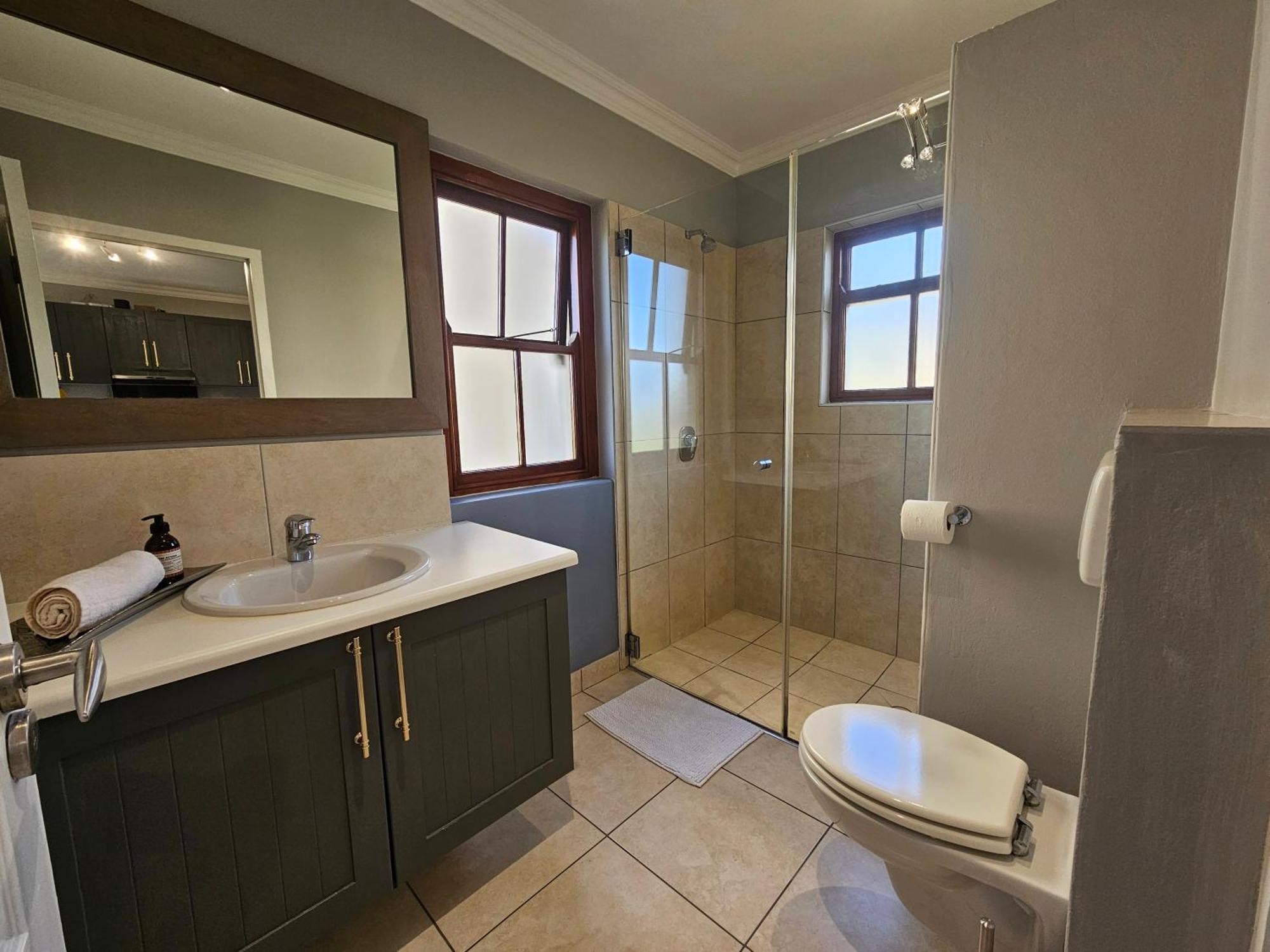 Six Whale Rock Gardens With Back Up Power For Load Shedding Apartment Plettenberg Bay Bagian luar foto